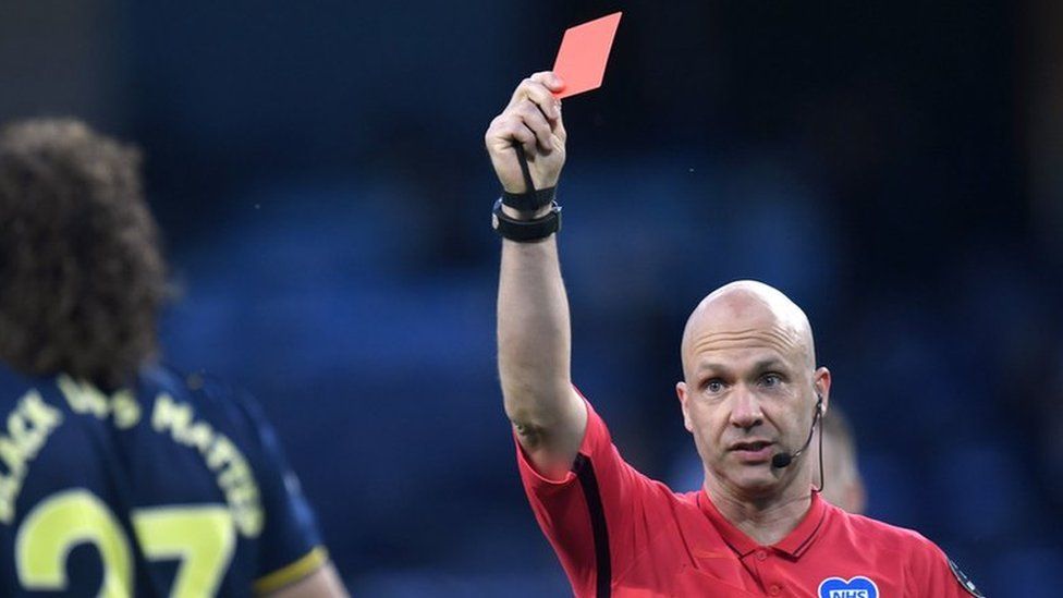 Red card - Purposes